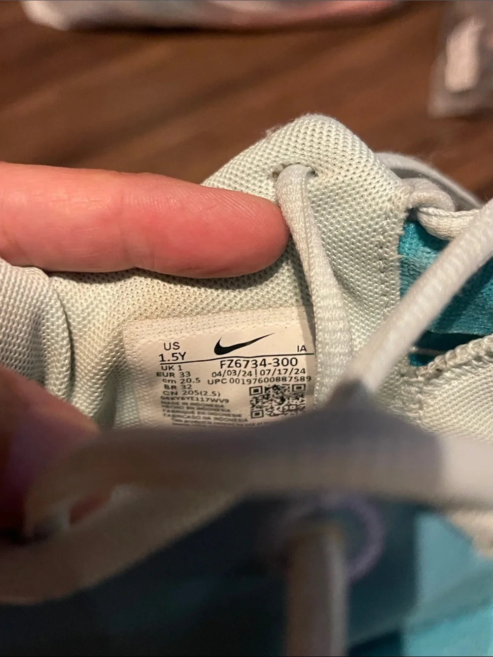 Nike Toddler Sneakers in Mint and Teal Accents